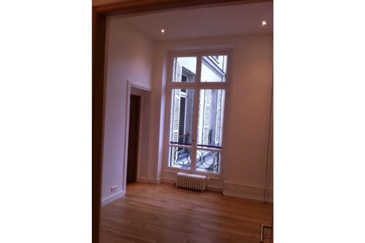 V2061_fPetite chambre